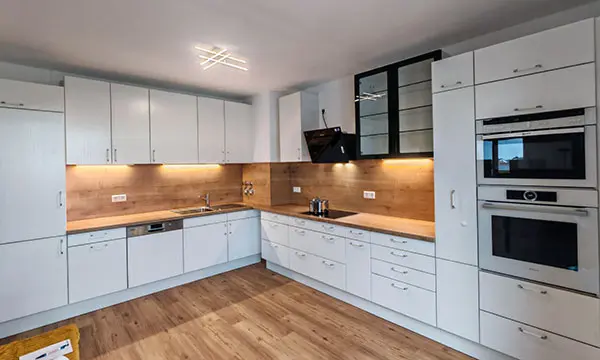 Eine von PIR Umzüge fertig montierte Einbauküche